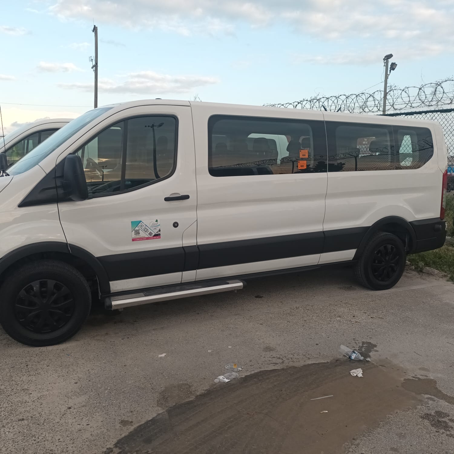 Island Taxi TCI